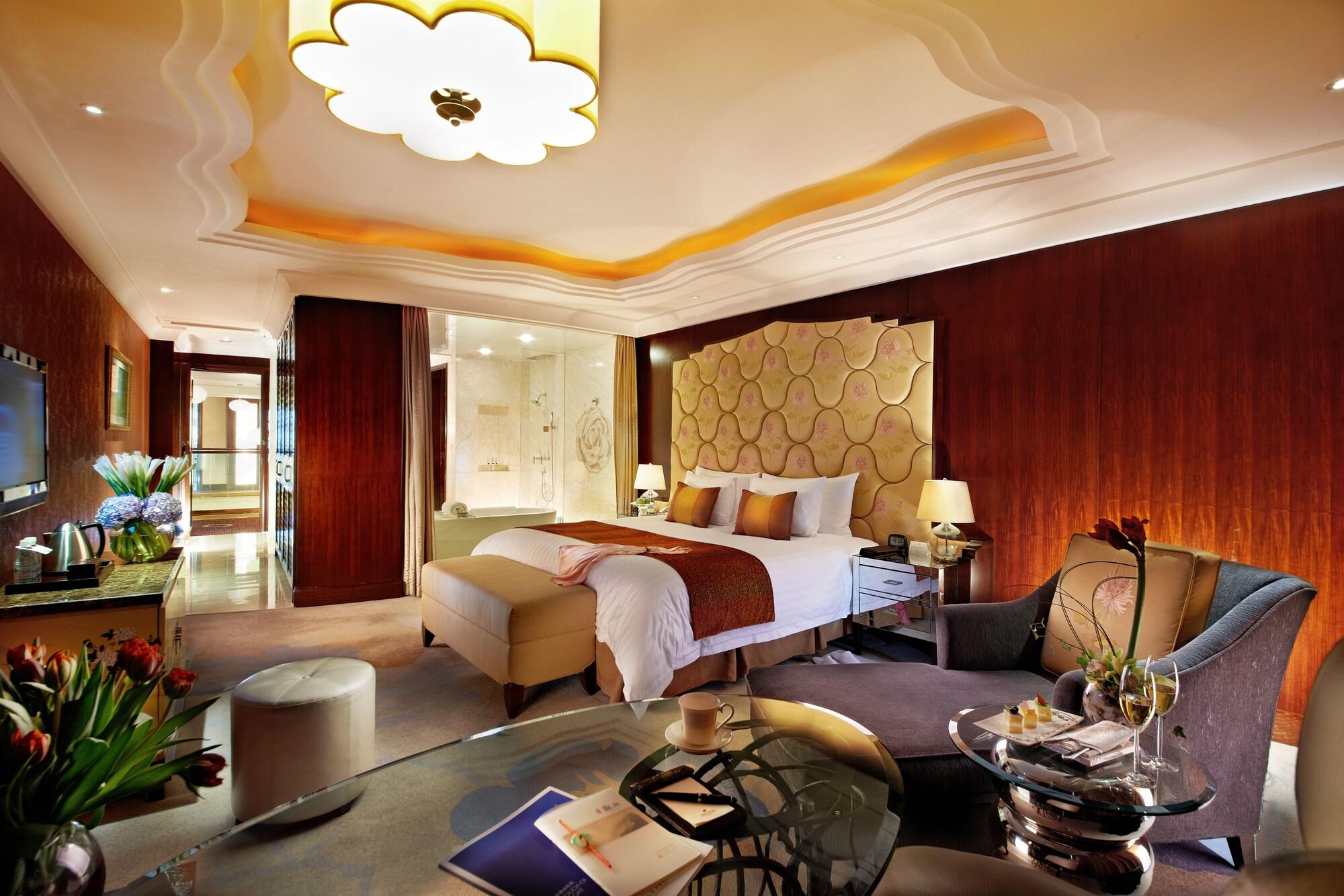 New Century Grand Hotel Ningbo Exteriör bild